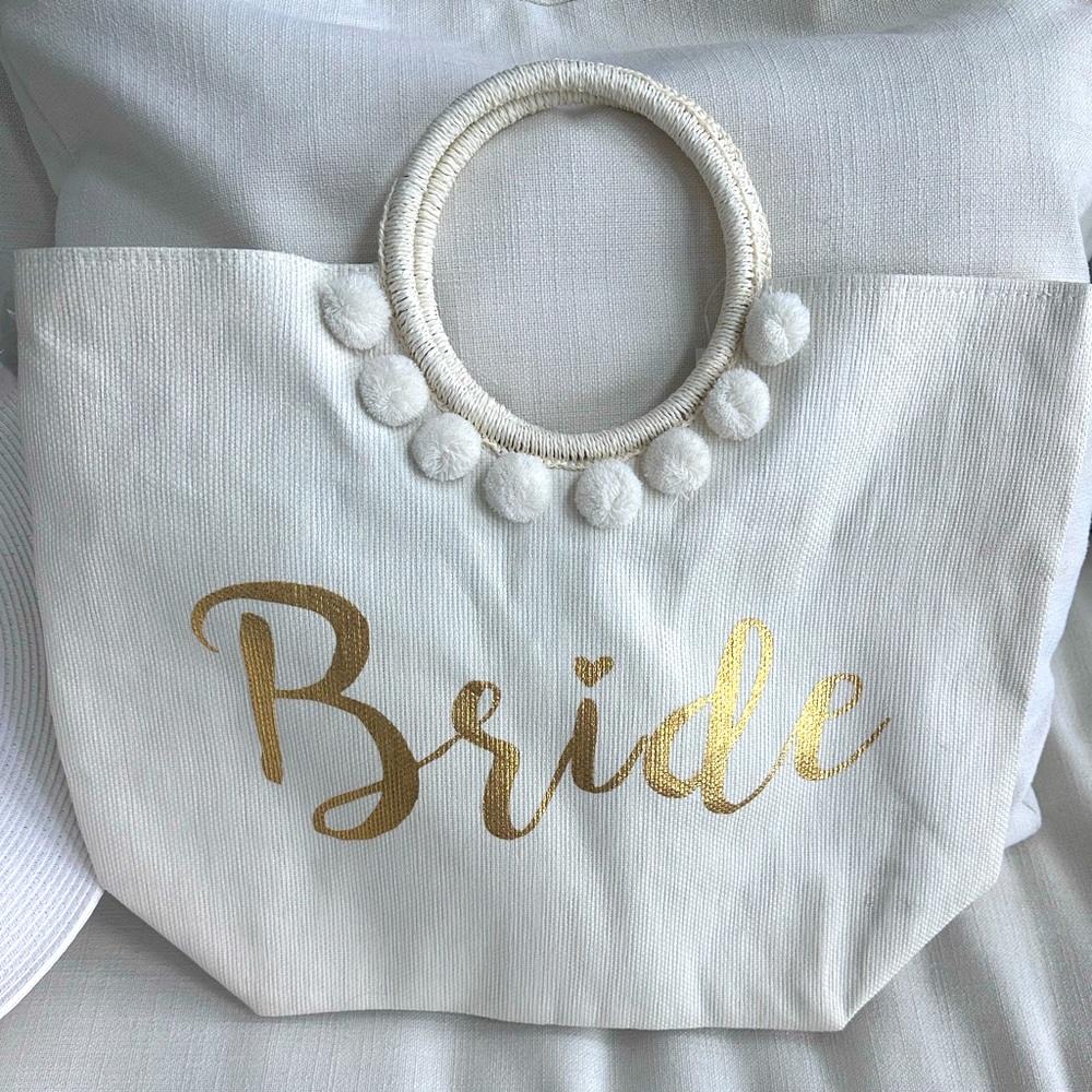 Francesca’s bride tote